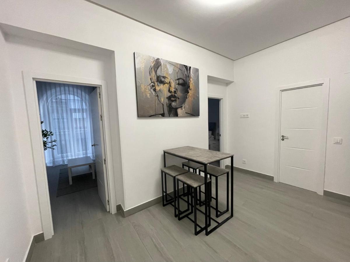 Suara Apartamentos 1 Madrid Eksteriør billede