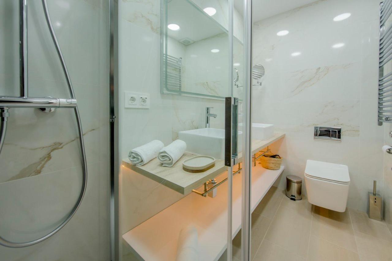 Suara Apartamentos 1 Madrid Eksteriør billede